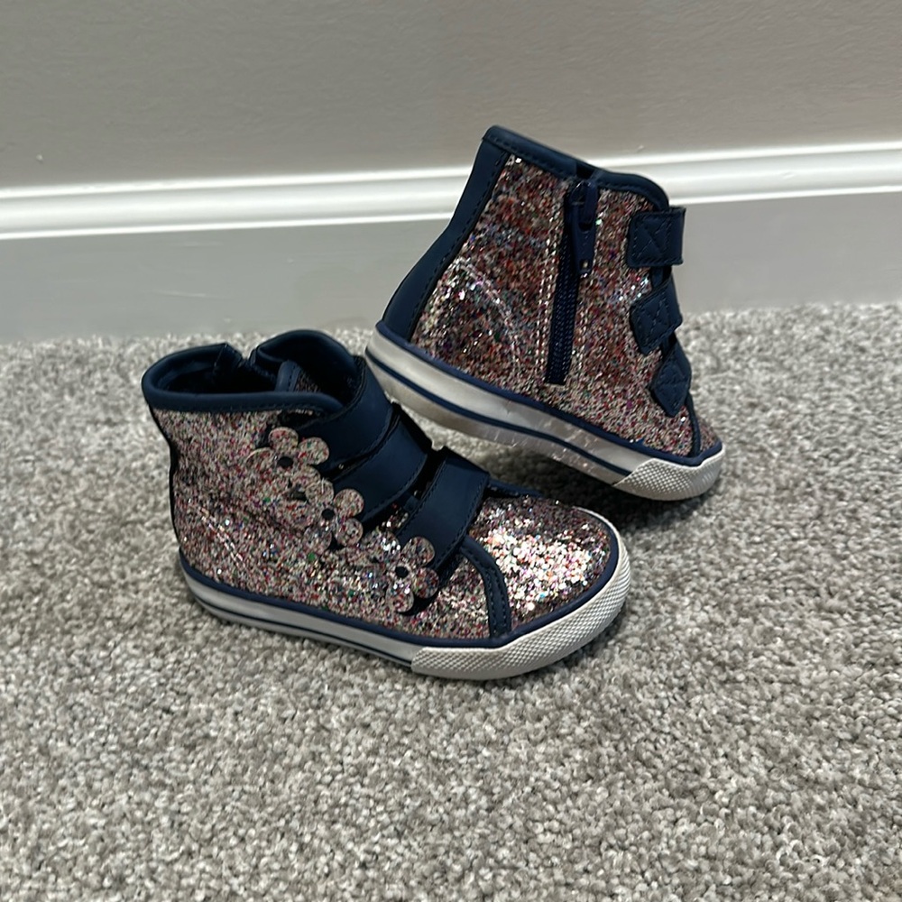 Cat &‎ Jack glitter and flower high top sneakers size 6c